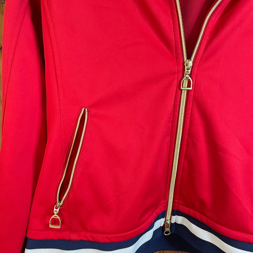 Ariat Red Jacket Lightweight Softshell - image 3